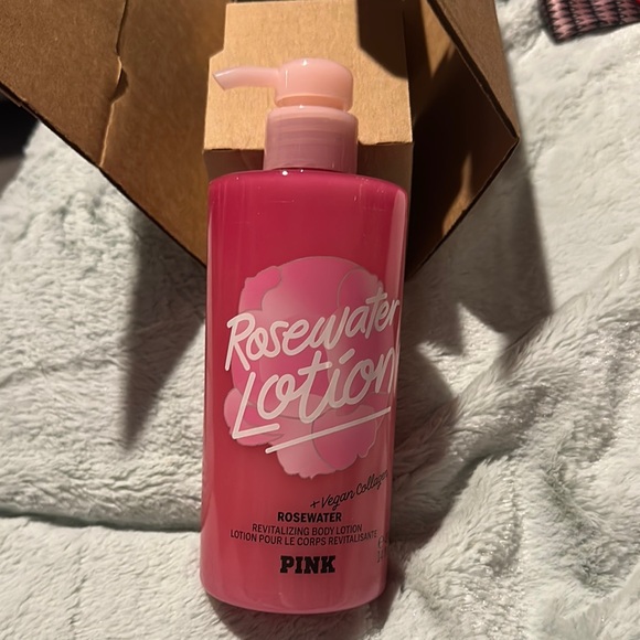 PINK Victoria's Secret Rosewater Lotion - Picture 1 of 7